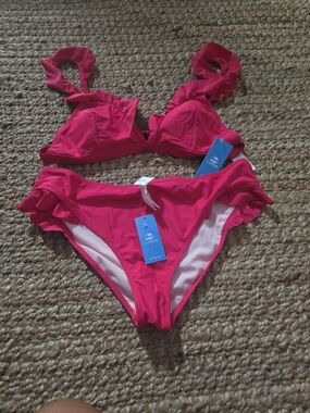 Cupshe Bright Pink Ruffle Bikini